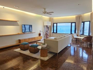 FULLY FURNISHED 3BR UNIT WITH PARKING FOR SALE IN TWIN TOWERS MAKATI