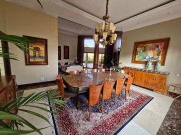 LAGUNA CLUB VIA A LA COSTA CASA DE LUJO EN VENTA