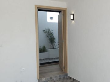 🏡✨ ¡Casa nueva en venta en Sereno Residencial detrás de Plaza San Diego! ✨🏡