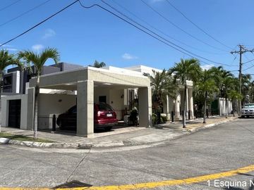 LAGUNA CLUB CASA DE 1 PLANTA EN VENTA
