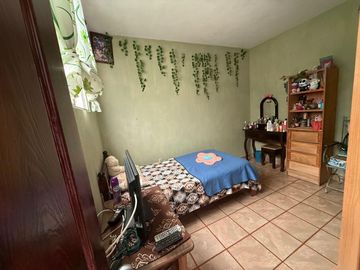 CASA EN VENTA 4 REC COL. PRIMO TAPIA $2,770,000 (Por el de abastos)