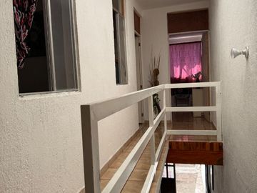 CASA EN VENTA 4 REC COL. PRIMO TAPIA $2,770,000 (Por el de abastos)