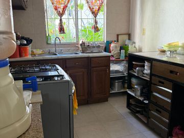 CASA EN VENTA 4 REC COL. PRIMO TAPIA $2,770,000 (Por el de abastos)