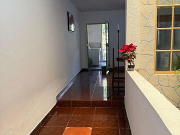 CASA EN VENTA 4 REC COL. PRIMO TAPIA $2,770,000 (Por el de abastos)