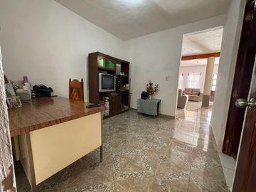 CASA EN VENTA 4 REC COL. PRIMO TAPIA $2,770,000 (Por el de abastos)