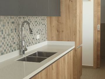 CASA DE VENTA EN TUMBACO DE 3 DORMITORIOS QUITO ECUADOR