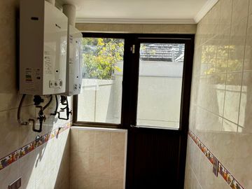 Oportunidad Inmobiliaria! Casa de 4d 4b 346 m2 calle Simón González 8868 La Reina