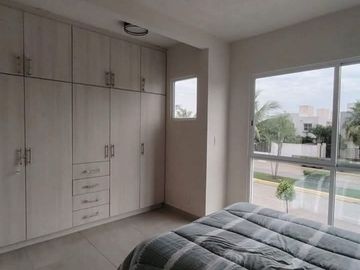 VENDO CASA EN EL PONIENTE DE VERACRUZ