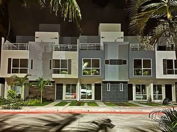 VENDO CASA EN EL PONIENTE DE VERACRUZ