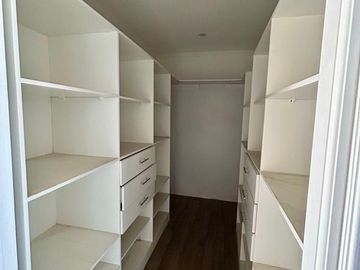 Parcela en Melipilla! con 2 Casas de 357 m2 más terreno de 5.000 m2. Condominio Las Flores.