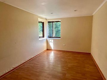 Parcela en Melipilla! con 2 Casas de 357 m2 más terreno de 5.000 m2. Condominio Las Flores.