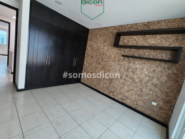 CASA EN VENTA EN ZONA ANAHUAC, CIUDAD JUDICIAL, PERIFERICO