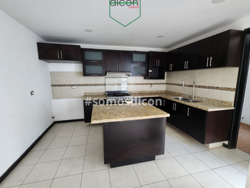 CASA EN VENTA EN ZONA ANAHUAC, CIUDAD JUDICIAL, PERIFERICO