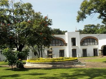 VENDO CASA TIPO HACIENDA CON TODOS LOS SERVICIOS