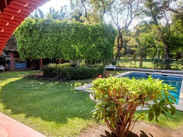 VENDO CASA TIPO HACIENDA CON TODOS LOS SERVICIOS