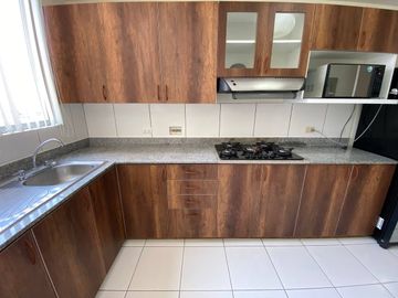 SE ALQUILA HERMOSO DEPARTAMENTO DE 110 M2 + ESTACIONAMIENTO - MAGDALENA DEL MAR