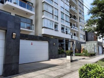 Luminoso departamento de 3 dormitorios en Miraflores - venta
