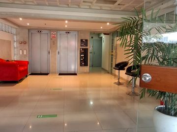 Luminoso departamento de 3 dormitorios en Miraflores - venta