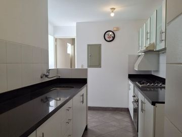 Luminoso departamento de 3 dormitorios en Miraflores - venta
