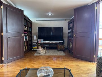 Venta De Casa En El Centro De Toluca,  Preciosa Residencia En Venta En Av. Hidalgo A Una Cuadra De La Alameda