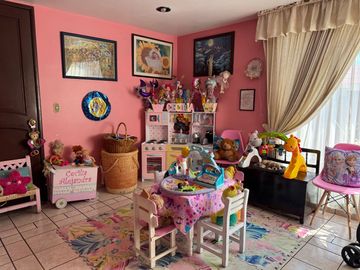 Venta De Casa En El Centro De Toluca,  Preciosa Residencia En Venta En Av. Hidalgo A Una Cuadra De La Alameda