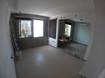 CASA EN VENTA EN CIUDAD DEL CARMEN. FRACC. MEDITERRÁNEO
