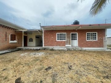 SE VENDEN 2 DEPTOS DE UN SOLO NIVEL CON 350M2DE TERRENO IZTACCÍHUATL CUAUTLA MOR