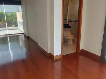 Venta Departamento Duplex en Chacarilla San Borja 420M2