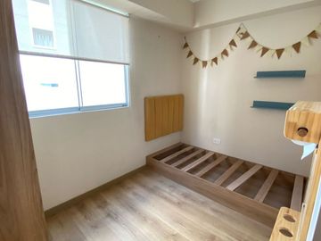 VENDO LINDO DPTO DE ESTRENO DE DOS DORM EN BREÑA