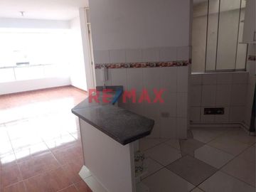 Vendo Departamentos En Pueblo Joven Mateo Pumacahua!! Santiago De Surco Limite Con Chorrillos.
