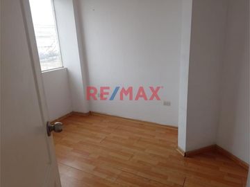 Vendo Departamentos En Pueblo Joven Mateo Pumacahua!! Santiago De Surco Limite Con Chorrillos.