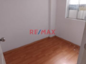 Vendo Departamentos En Pueblo Joven Mateo Pumacahua!! Santiago De Surco Limite Con Chorrillos.