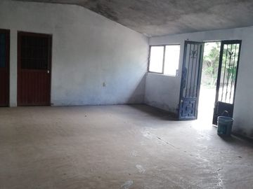 Casa en El Organal, San Juan del Río con árboles frutales.