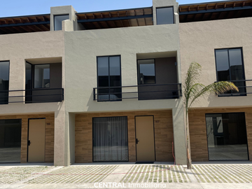 Casa Eco-Residencial en Venta| Cuautlancingo | 2 Recámaras + Roof Garden| Muros Independientes