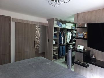 Apartamento En Venta En Laureles Medellín