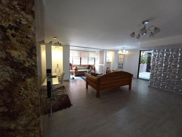 Apartamento En Venta En Laureles Medellín