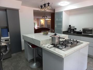Apartamento En Venta En Laureles Medellín