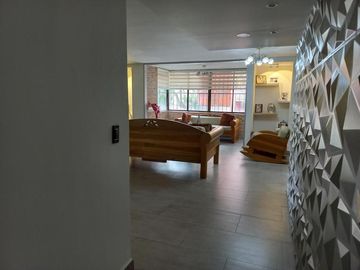 Apartamento En Venta En Laureles Medellín