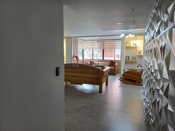 Apartamento En Venta En Laureles Medellín