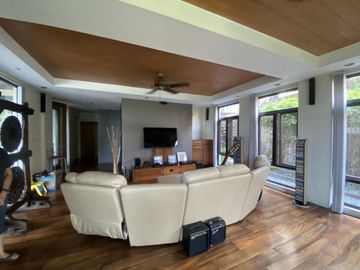 2-Storey House & Lot in Blue Ridge A Quezon City with Panoramic Antipolo Skyline Views