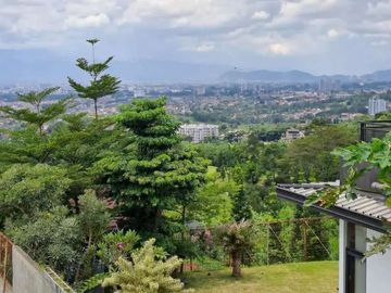 Dijual Rumah LUX View Kota Bandung di Resort Dago Pakar dkt Cigadung Awiligar
