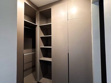 Tokyo Mansions brand new house for sale by owner