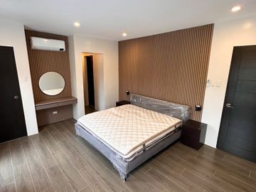 Tokyo Mansions brand new house for sale by owner