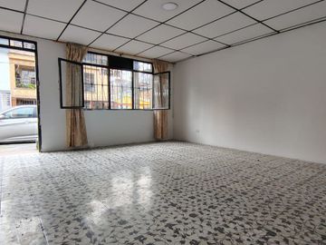 Venta de amplia casa en Guadalupe Dosquebradas