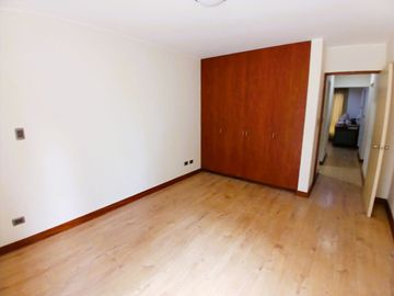 🏡 AMPLIO DEPARTAMENTO EN SAN ISIDRO CON TERRAZA PRIVADA Y VISTA AL PARQUE BUSTAMANTE