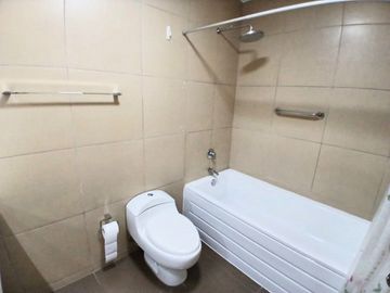 🏡 AMPLIO DEPARTAMENTO EN SAN ISIDRO CON TERRAZA PRIVADA Y VISTA AL PARQUE BUSTAMANTE