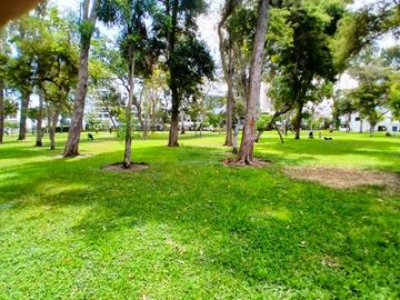 🏡 AMPLIO DEPARTAMENTO EN SAN ISIDRO CON TERRAZA PRIVADA Y VISTA AL PARQUE BUSTAMANTE