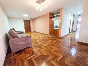 Alquiler de Departamento en Calle Cataluña, Surco, Universidad Champagnat