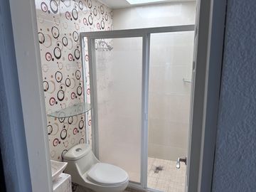 Venta de bonita casa en excelente fraccionamiento Valle Verde de Yautepec, Mor.