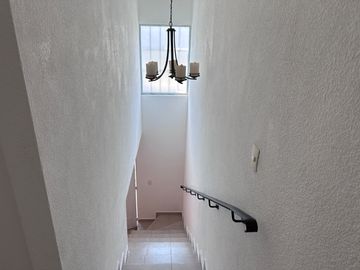 Venta de bonita casa en excelente fraccionamiento Valle Verde de Yautepec, Mor.